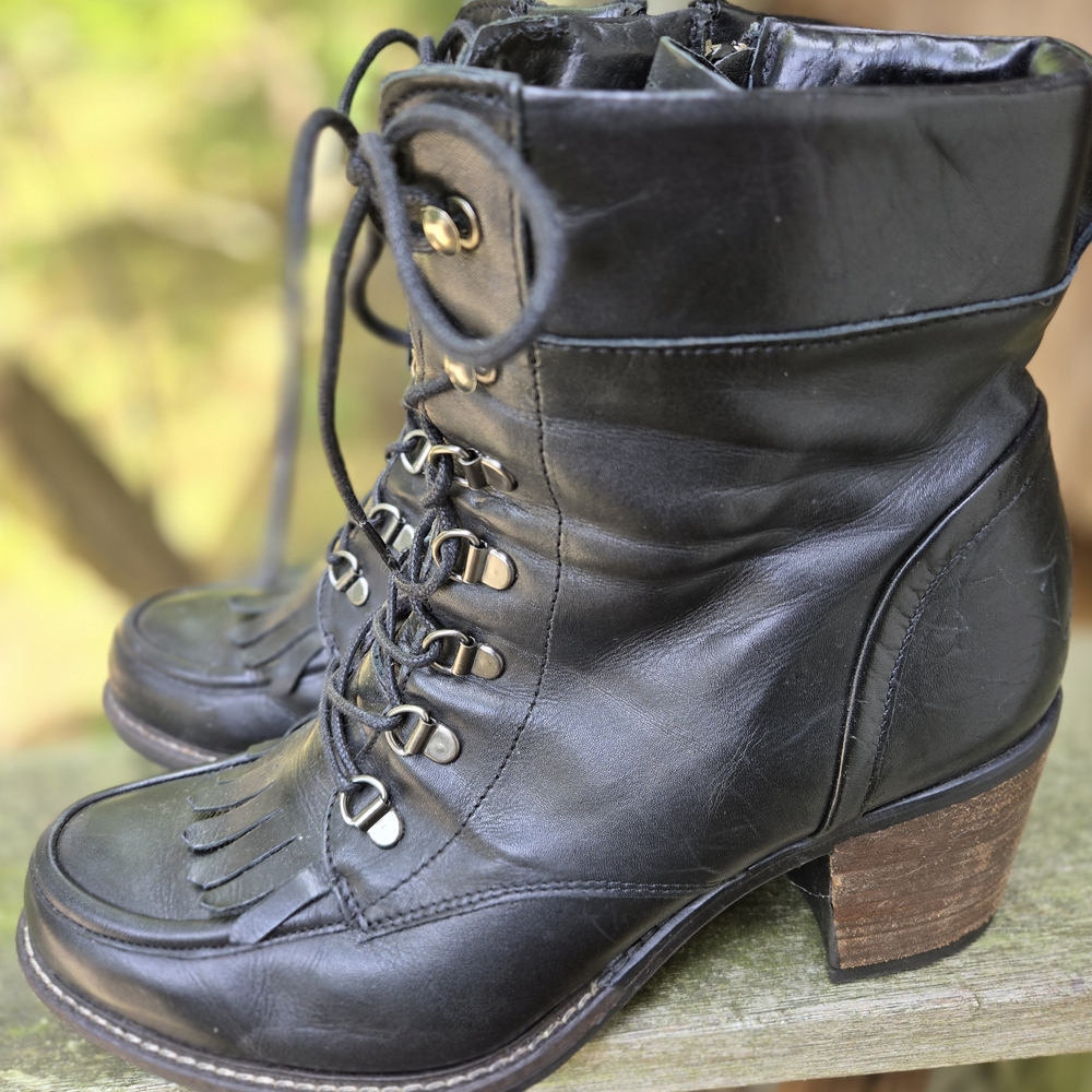 Eric Michael Womens Black Lace Up Ankle Boot Made In Portugal Sz 10 / 41 - Picture 2 of 7
